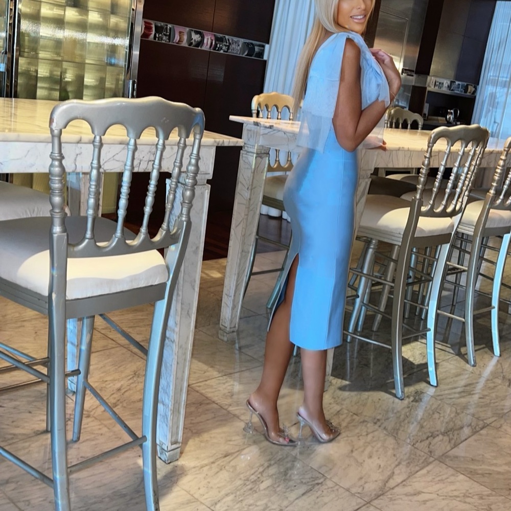 Dress - Picture 2 of 7